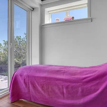 Semesterbostad 3 Bedroom Lovely In *